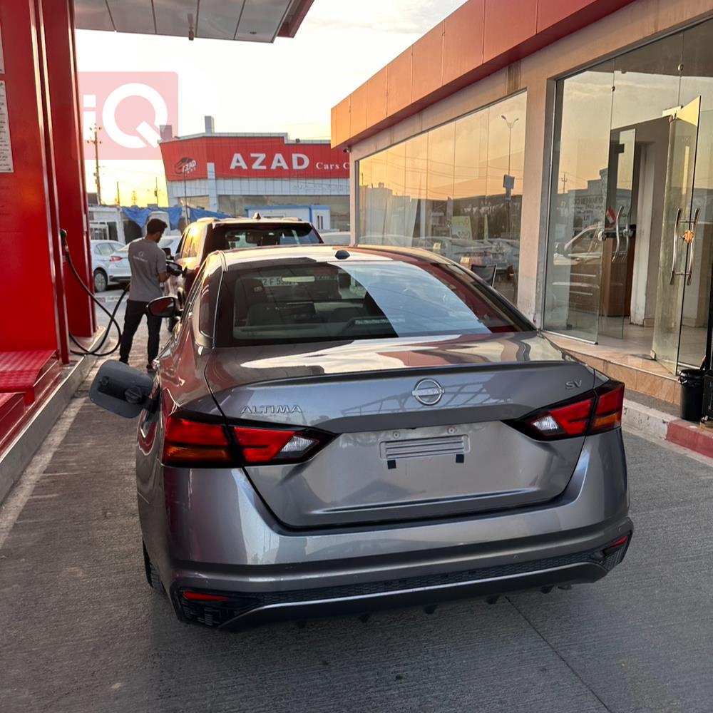 Nissan Altima